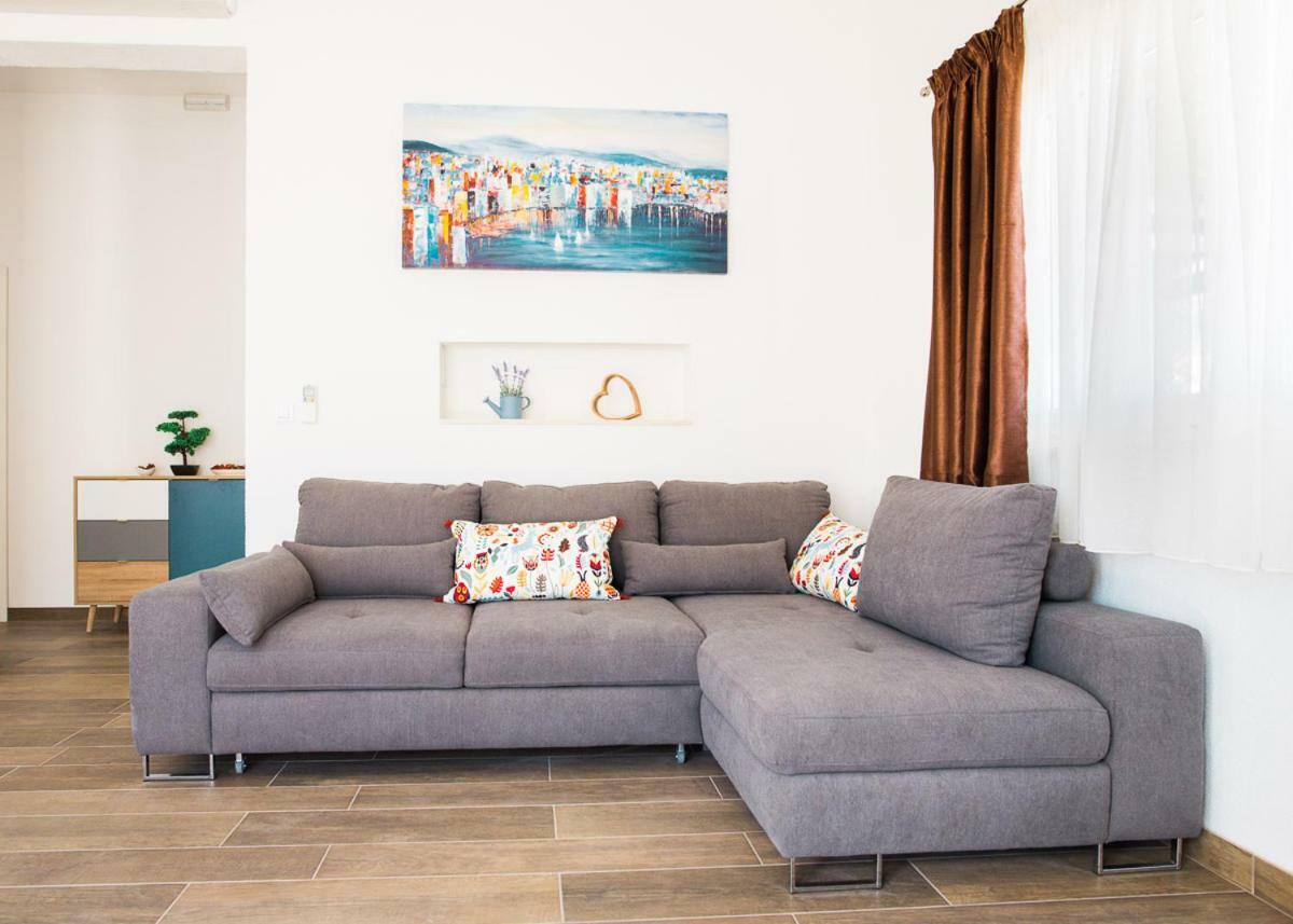 Apartments Cambio Kaštela Kültér fotó