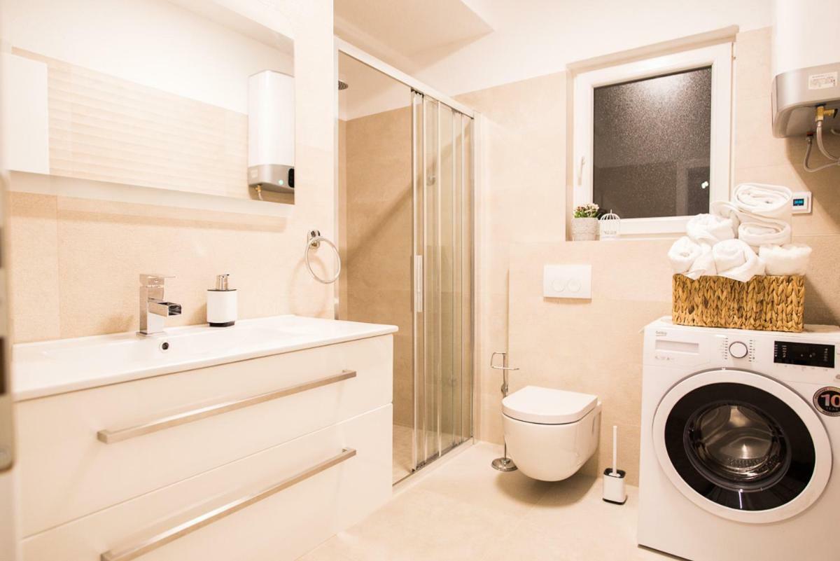 Apartments Cambio Kaštela Kültér fotó