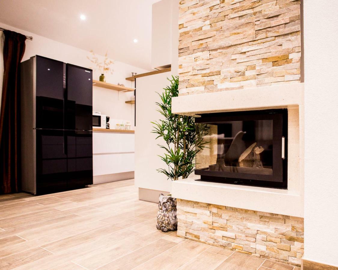 Apartments Cambio Kaštela Kültér fotó