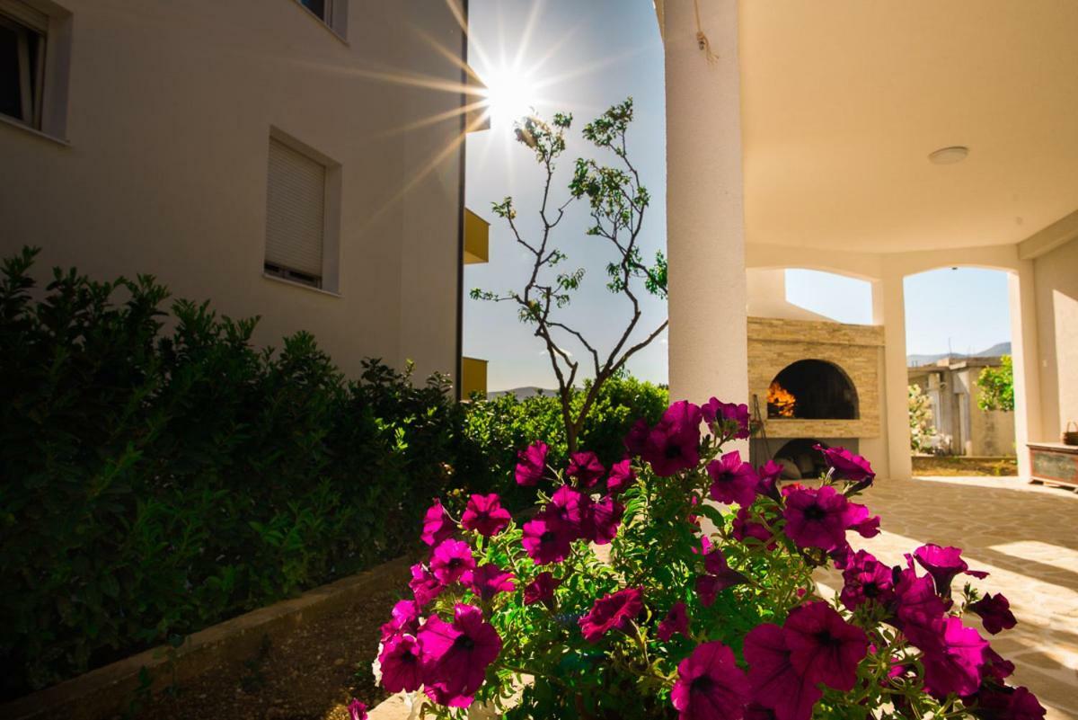 Apartments Cambio Kaštela Kültér fotó